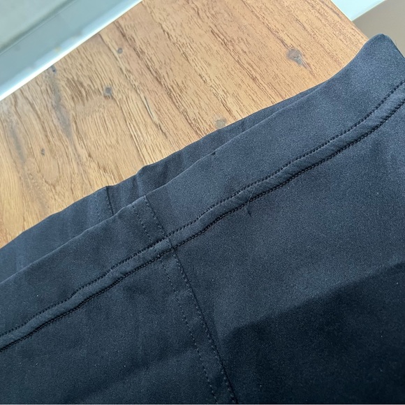 ❌SOLD❌ CHANEL Vintage 1996 CC Logo Black Silk Blouse Gold FR40 M Excellent Auth - Picture 12 of 15